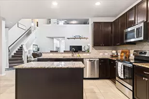 313 Countryside Dr, Aubrey, TX 76227 - Photo 10