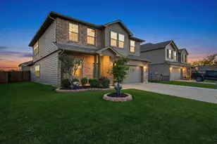 313 Countryside Dr, Aubrey, TX 76227 - Photo 4