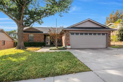 6516 N Park Drive, Watauga, TX 76148 - Photo 2