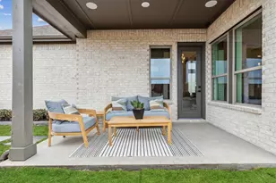 2078 Cuellar Wy, Van Alstyne, TX 75495 - Photo 2