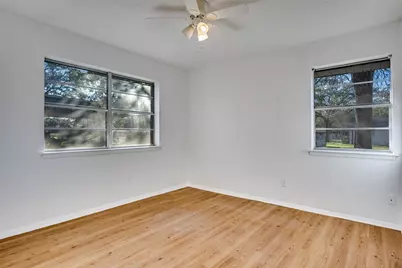 504 Austin Drive, Mineral Wells, TX 76067 - Photo 18