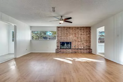 504 Austin Drive, Mineral Wells, TX 76067 - Photo 6