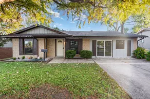 2420 Candleberry Dr, Mesquite, TX 75149 - Photo 2