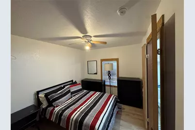 404 N Hannaford Street, Granbury, TX 76048 - Photo 10