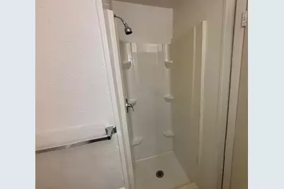 762 E Pecan Street, Hurst, TX 76053 - Photo 12