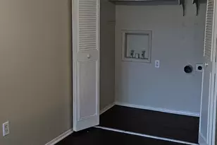 125 Astoria Dr, Cedar Hill, TX 75104 - Photo 2