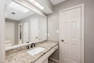 10002 Hickory Crossing, Dallas, TX 75243 - Photo 20