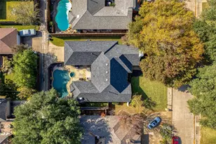 10002 Hickory Crossing, Dallas, TX 75243 - Photo 38