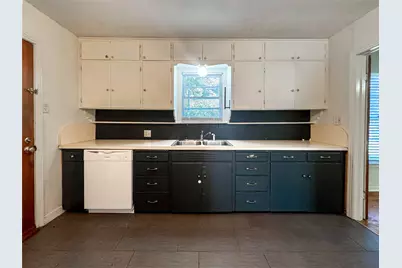 1420 Broadway Street, Denton, TX 76201 - Photo 10