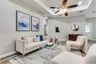 1616 Lindsey St, Fort Worth, TX 76105 - Photo 4