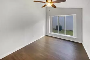 1426 Whiteoak Dr, Garland, TX 75040 - Photo 10