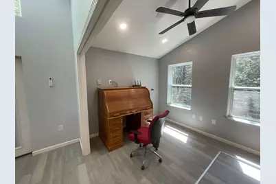 105 Linda Lane, Wichita Falls, TX 76301 - Photo 10