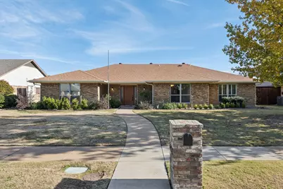 1422 Tierra Calle, Carrollton, TX 75006 - Photo 2