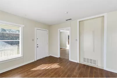 509 E 3rd Street, Lancaster, TX 75146 - Photo 34