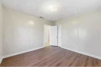 509 E 3rd Street, Lancaster, TX 75146 - Photo 26