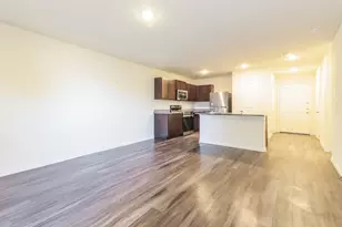 2907 Texas St, Greenville, TX 75401 - Photo 4