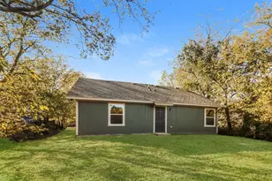 2907 Texas St, Greenville, TX 75401 - Photo 20