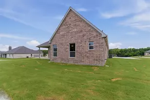 906 Perrin Ln, Van Alstyne, TX 75495 - Photo 26