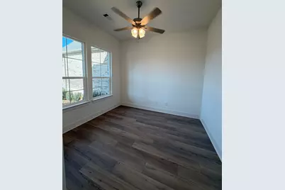 906 Perrin Lane, Van Alstyne, TX 75495 - Photo 4