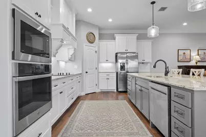 717 Wintergreen Drive, Hewitt, TX 76643 - Photo 10