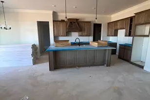 1002 Webb Ct, Van Alstyne, TX 75495 - Photo 6
