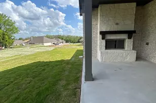 1003 Webb Ct, Van Alstyne, TX 75495 - Photo 6