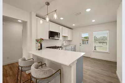 4096 Merida Avenue, Fort Worth, TX 76110 - Photo 6