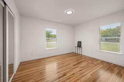 4096 Merida Avenue, Fort Worth, TX 76110 - Photo 10