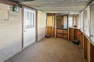 109 Bluebonnet Dr, Whitney, TX 76692 - Photo 18