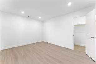 1528 W Spring Creek Pkwy, Plano, TX 75023 - Photo 18