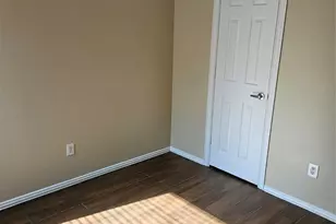 9337 Cynthia Ct, Fort Worth, TX 76140 - Photo 16