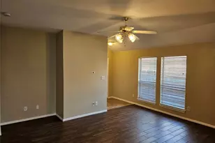 9337 Cynthia Ct, Fort Worth, TX 76140 - Photo 6