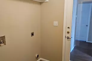 9337 Cynthia Ct, Fort Worth, TX 76140 - Photo 8