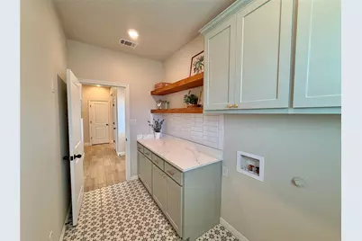 649 Gray Road, Burleson, TX 76028 - Photo 20