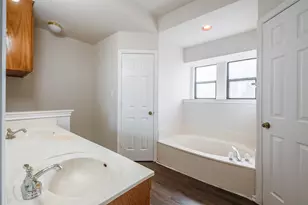416 Birchwood Ln, Fort Worth, TX 76108 - Photo 8