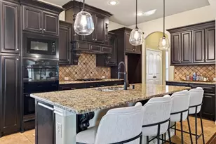 908 Hollowbrook Cir, McKinney, TX 75072 - Photo 14