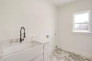 261 Zebrastone Wy, Poolville, TX 76487 - Photo 24