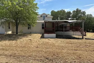 805 Lloyd's Rd, Little Elm, TX 75068 - Photo 10