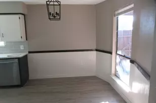 650 Deborah Ct, Burleson, TX 76028 - Photo 4