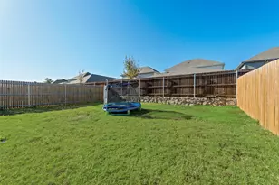 1924 Aves Gln Ln, Forney, TX 75126 - Photo 12