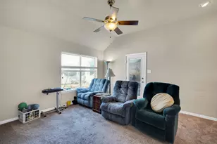 702 Lark Ln, Oak Leaf, TX 75154 - Photo 20