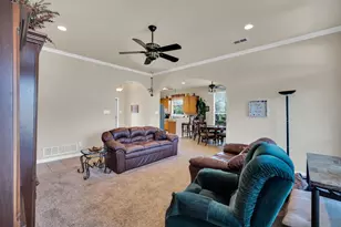 702 Lark Ln, Oak Leaf, TX 75154 - Photo 14