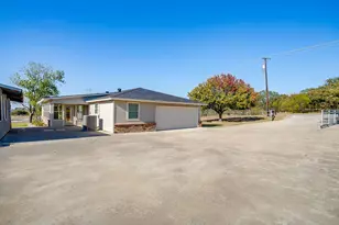 2201 County Rd 920, Crowley, TX 76036 - Photo 36