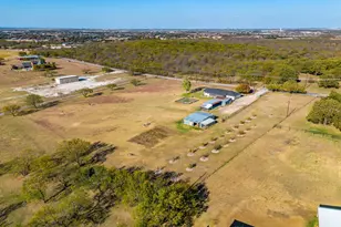 2201 County Rd 920, Crowley, TX 76036 - Photo 8