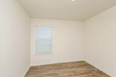 2027 Clay Street, Mabank, TX 75147 - Photo 14