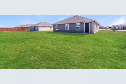 2034 Clay Street, Mabank, TX 75147 - Photo 18