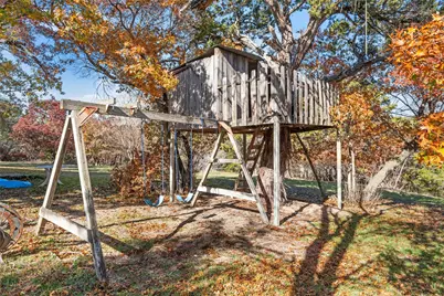 712 Cedar Ridge Drive, China Spring, TX 76633 - Photo 32