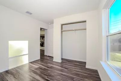 700 E Pecan Avenue, Waco, TX 76704 - Photo 16