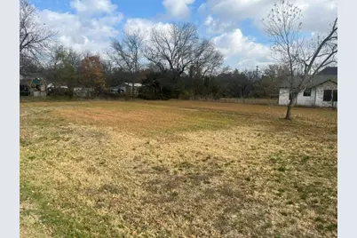 404 E Grayson Street, Leonard, TX 75452 - Photo 1