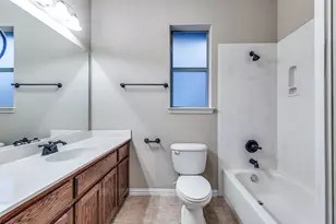 917 John Kennedy Dr, Saginaw, TX 76179 - Photo 14